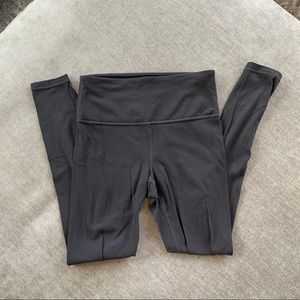 Black Elation Leggings - Size XS (2 of 2)